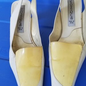 Ladies shoes
